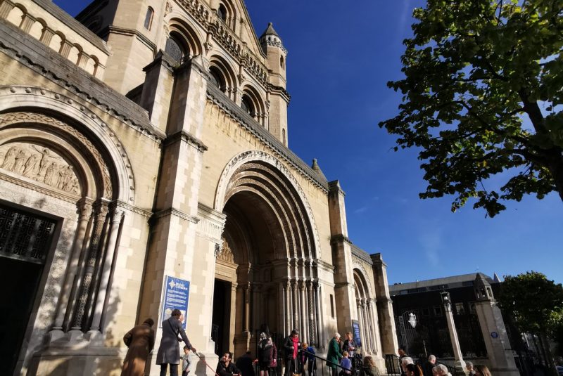 Belfast Cathedral - Annual Pet Service 2020 – ‘Pets on the Steps’